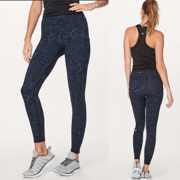 Lululemon Speed Up Tight Full-On Luxtreme 28" Nouveau Mach Blue Black size 4 - Picture 1 of 8